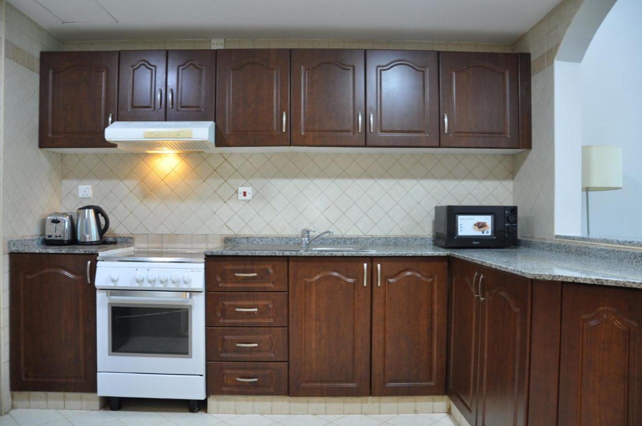 Care Holiday Homes Apartments Barsha Heights Dubai Exterior foto